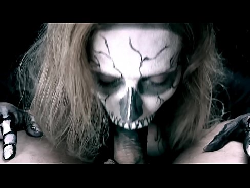 ❤️ Demoniska meitene sūc locekli ar savu melno muti un norij spermu. ☑  Sekss pie porno lv.nastypornpics-com.ru